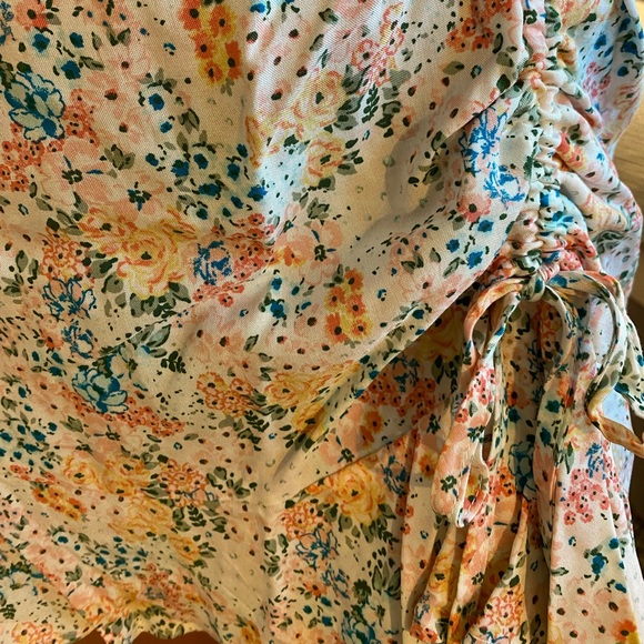 Flora dress - Picture 3 of 3